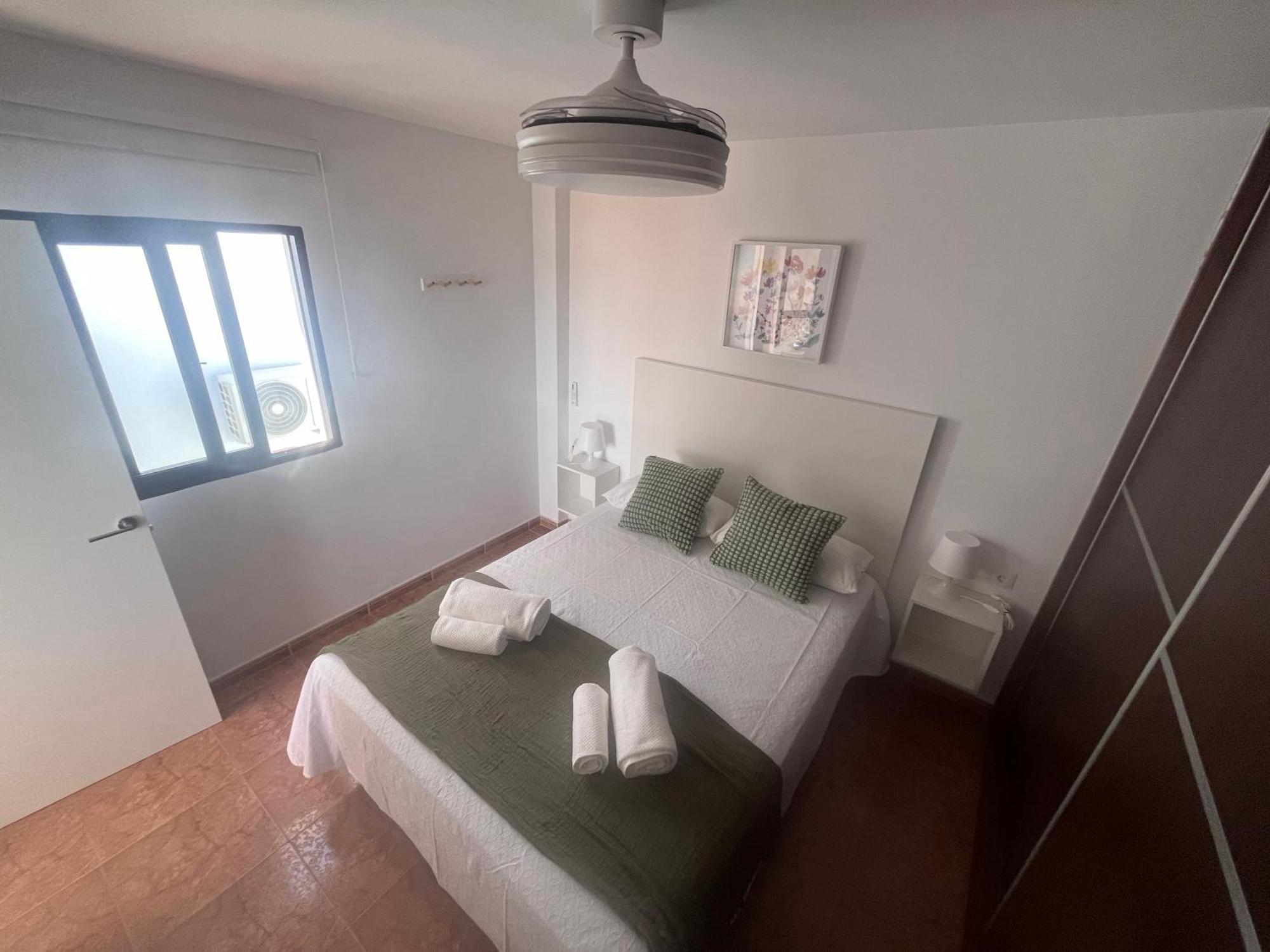 Apartamento Lidia Planta 2, La Carihuela 1ª Linea Playa, Vistas Mar, Buhardilla 1 Dormitorio, 40 M2, 1-3 Huesped, Terraza, Wifi Torremolinos Exterior foto