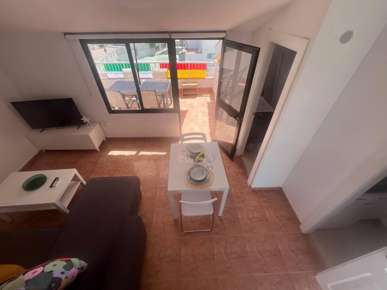 Apartamento Lidia Planta 2, La Carihuela 1ª Linea Playa, Vistas Mar, Buhardilla 1 Dormitorio, 40 M2, 1-3 Huesped, Terraza, Wifi Torremolinos Exterior foto