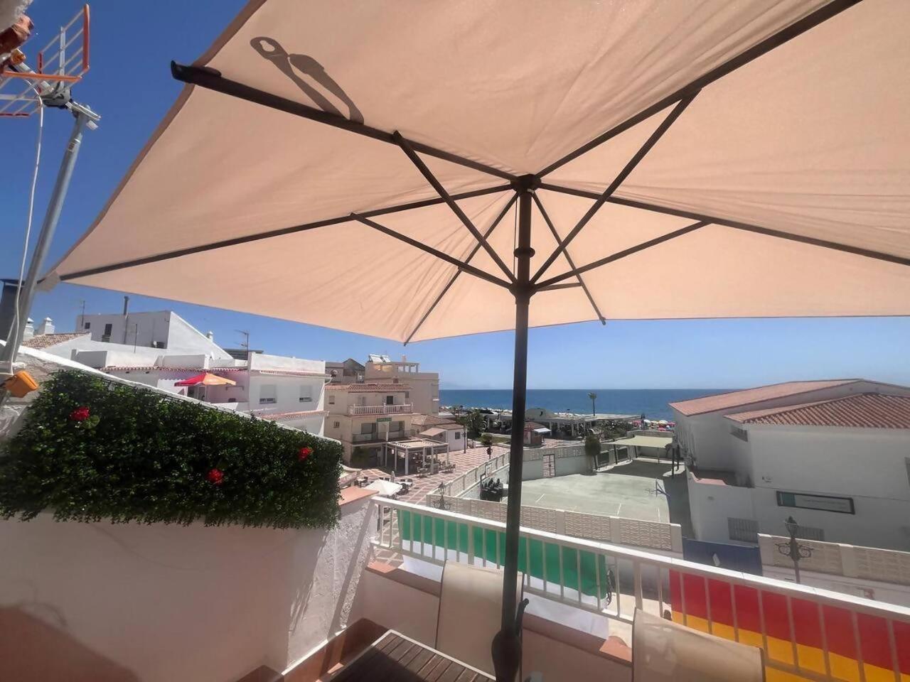 Apartamento Lidia Planta 2, La Carihuela 1ª Linea Playa, Vistas Mar, Buhardilla 1 Dormitorio, 40 M2, 1-3 Huesped, Terraza, Wifi Torremolinos Exterior foto